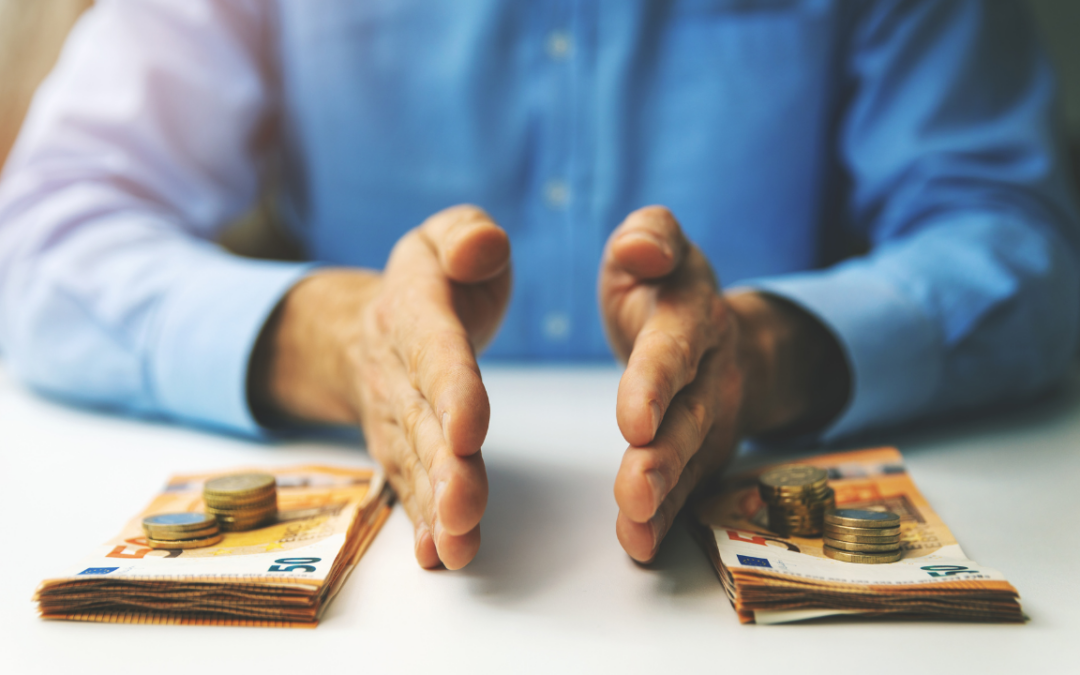 How to Successfully Manage Money in a Relationship