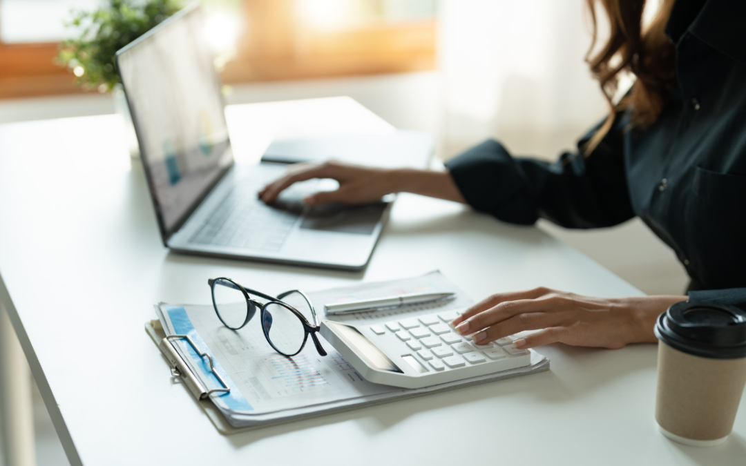 Essential Tips for Managing Expat Finances